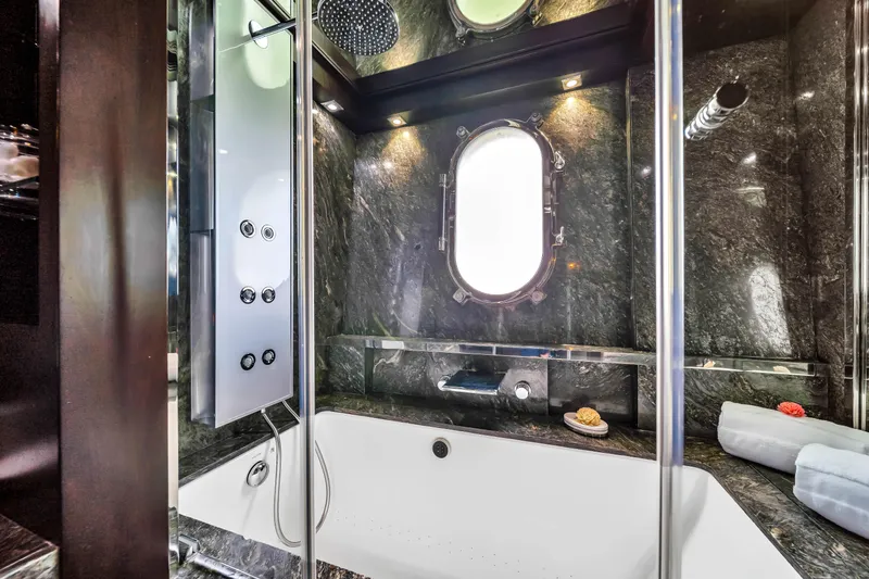 Slide: The Image of Azimut 116 2012 - 61