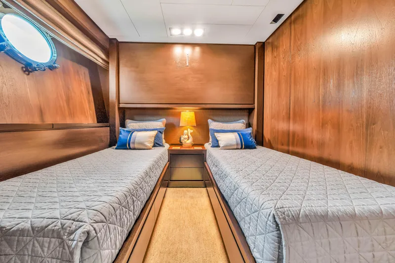 Slide: The Image of Azimut 116 2012 - 74