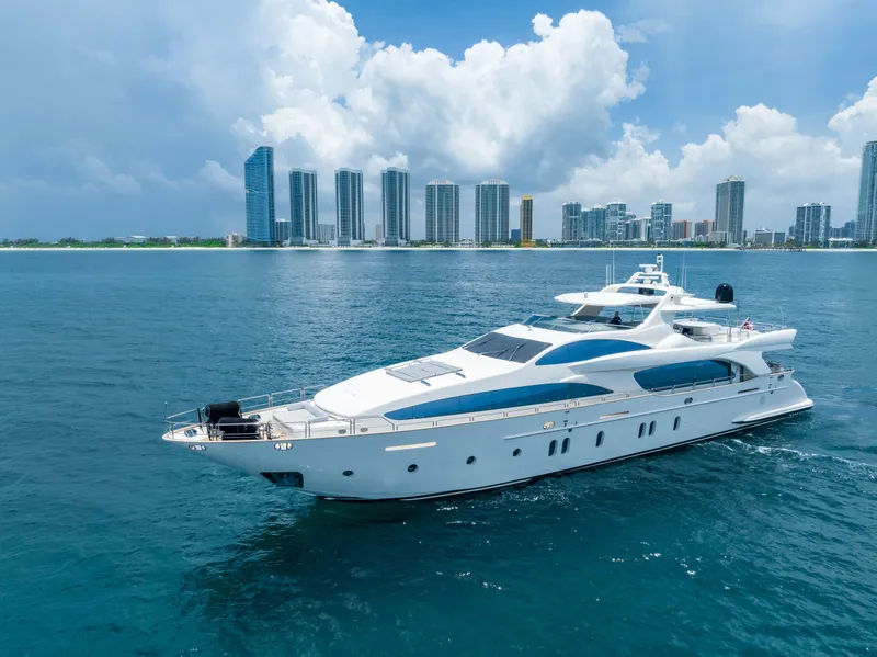 Slide: The Image of Azimut 116 2012 - 97