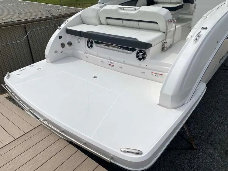 Slide: The Image of Regal 3300 2020 - 30