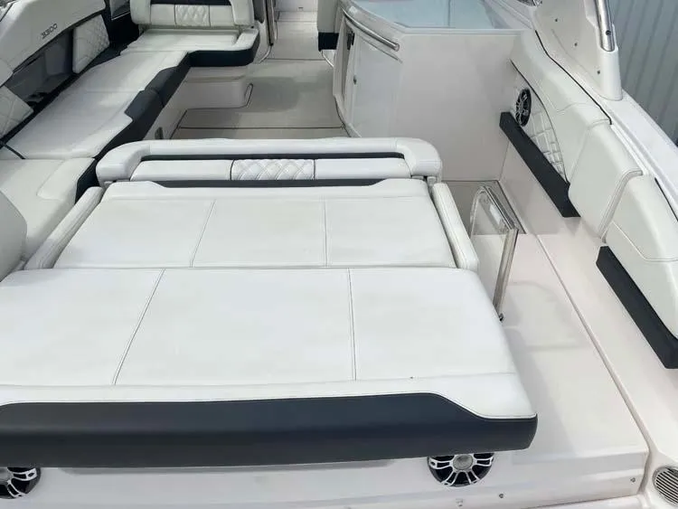 Slide: The Image of Regal 3300 2020 - 37