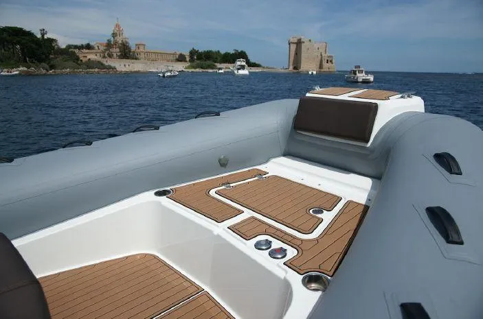 Slide: The Image of Anchor Locker (Stock Photo) - 2