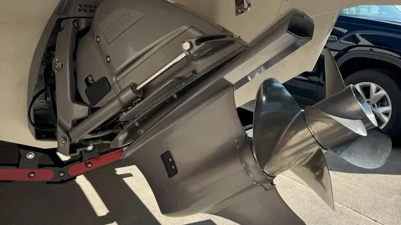 Slide: The Image of 2019 Chaparral 257 SSX boat with Volvo Penta outdrive and propeller. - 21