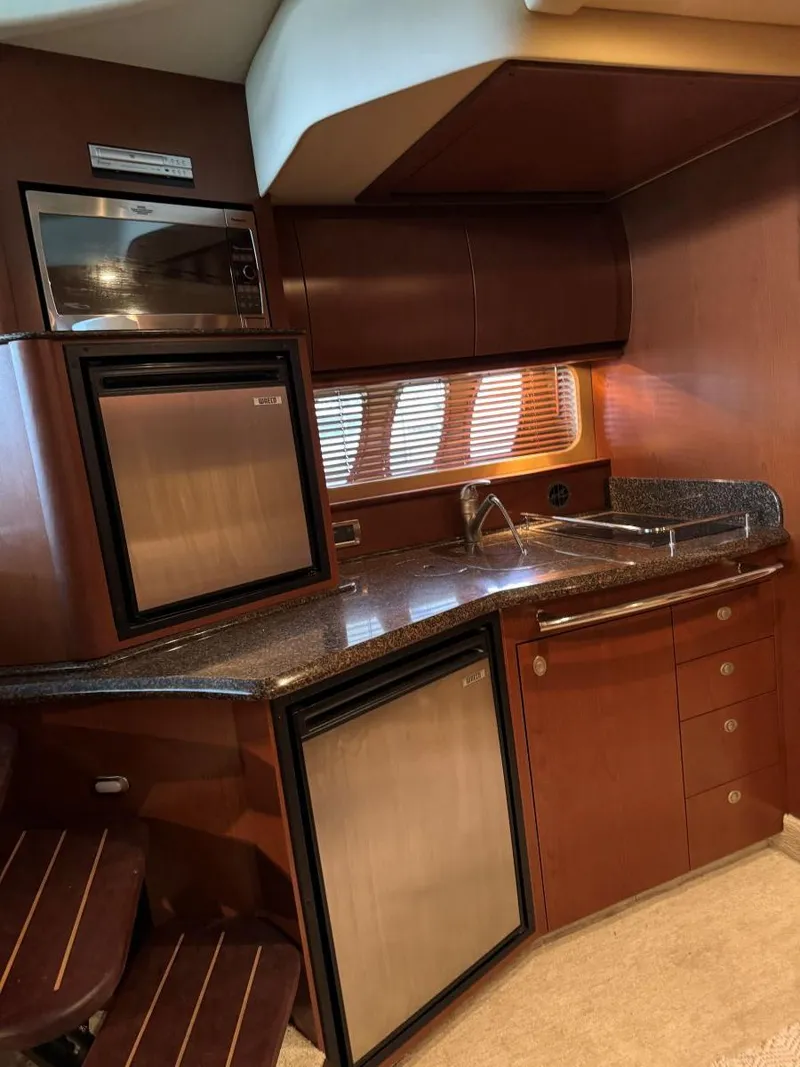 Slide: The Image of Sea Ray 38 Sundancer 2007 - 50