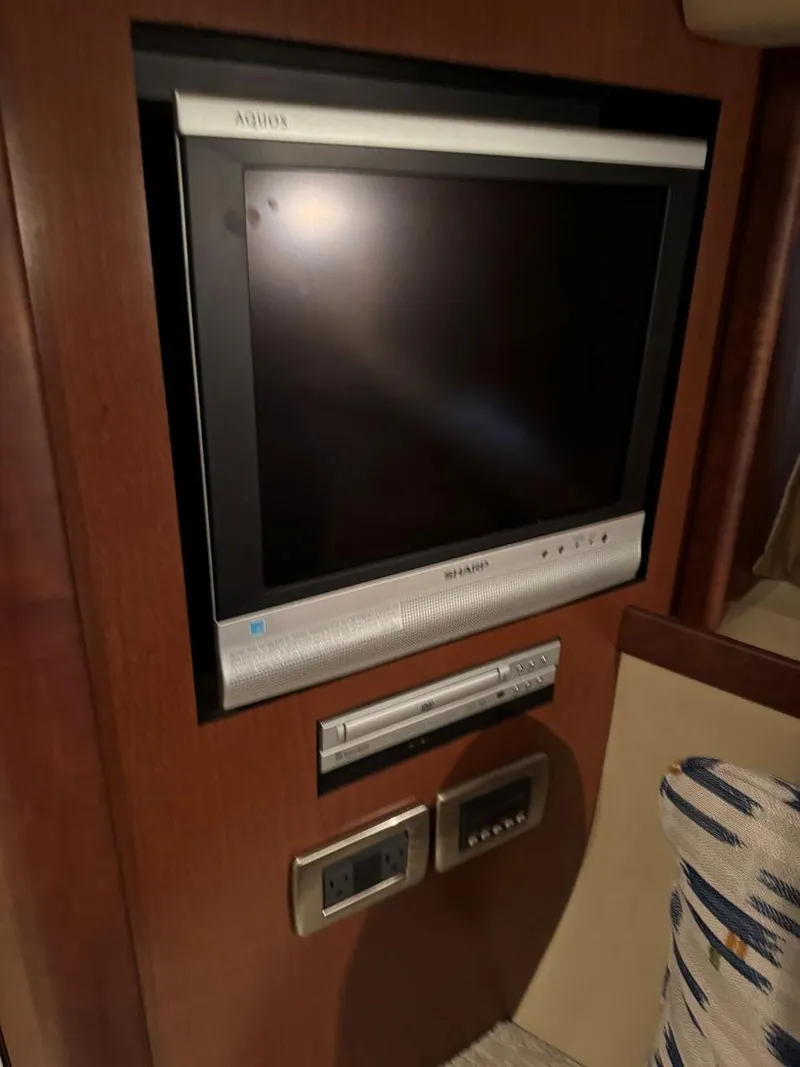 Slide: The Image of Sea Ray 38 Sundancer 2007 - 59