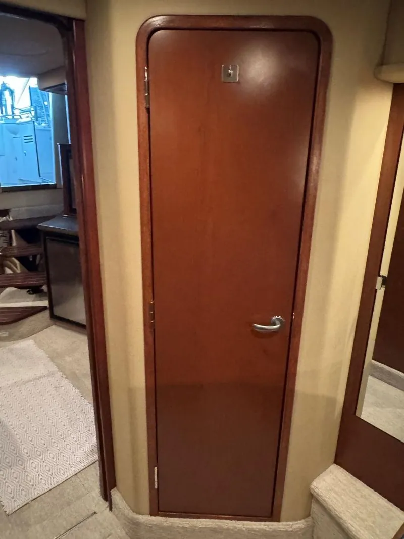 Slide: The Image of Sea Ray 38 Sundancer 2007 - 60