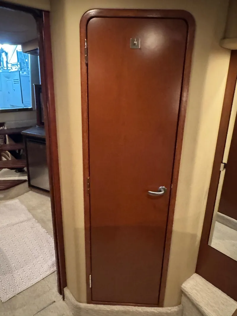 Slide: The Image of Sea Ray 38 Sundancer 2007 - 61