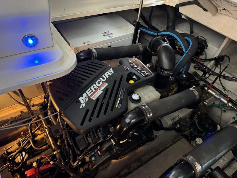 Slide: The Image of Sea Ray 38 Sundancer 2007 - 74