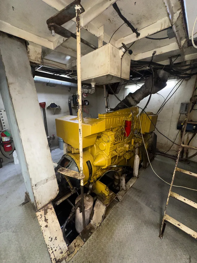 Slide: The Image of Blanchard 69 Shrimper/Freezer 2001 - 62