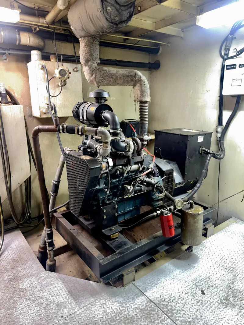 Slide: The Image of Blanchard 69 Shrimper/Freezer 2001 - 63