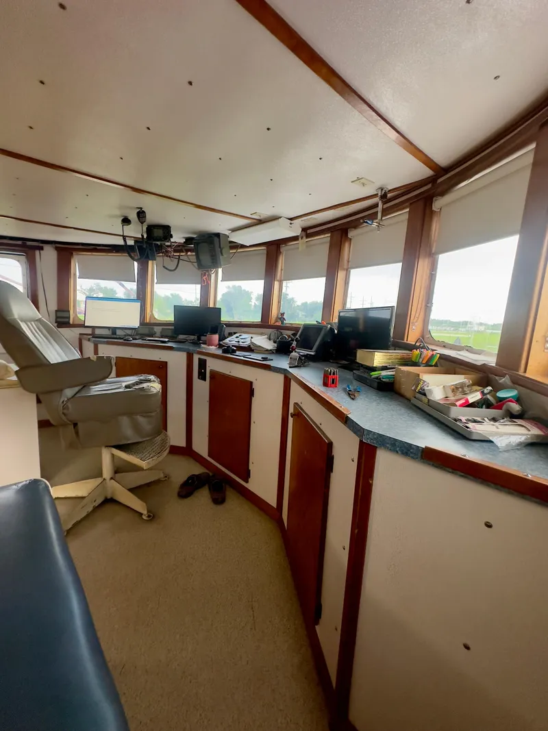 Slide: The Image of Blanchard 69 Shrimper/Freezer 2001 - 75