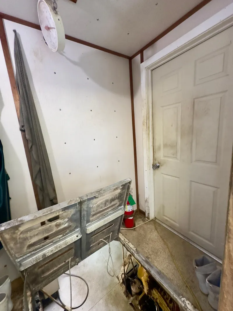 Slide: The Image of Blanchard 69 Shrimper/Freezer 2001 - 92