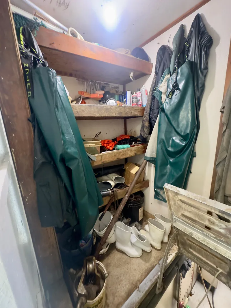 Slide: The Image of Blanchard 69 Shrimper/Freezer 2001 - 93