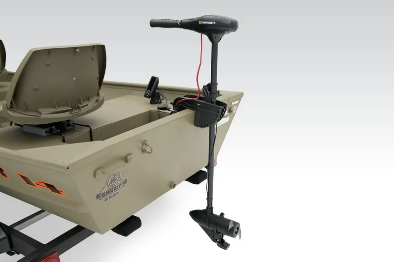 Slide: The Image of Tracker Grizzly 1436 Utility 2025 - 33