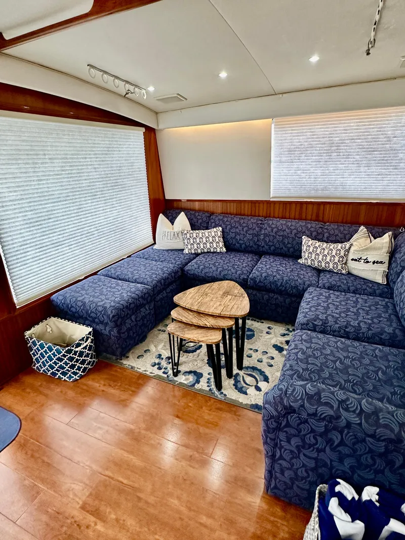 Slide: The Image of Salon - 10