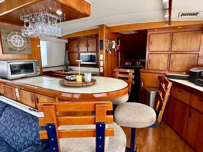 Slide: The Image of Dinette - 17