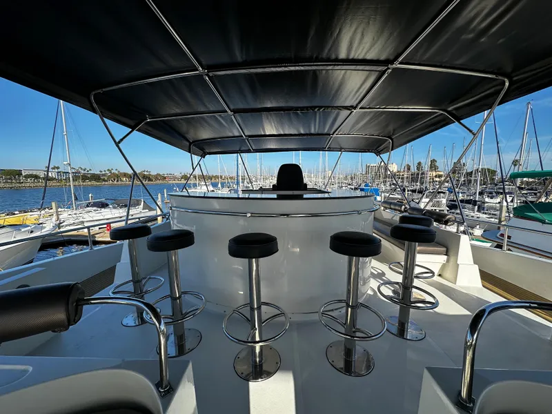 Slide: The Image of Upper Bar Area - 45