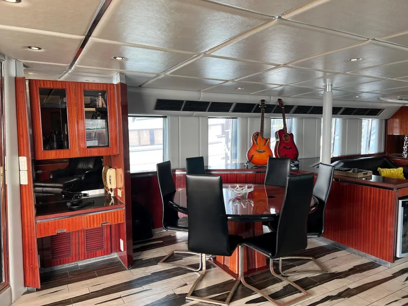 Slide: The Image of Dinette - 8