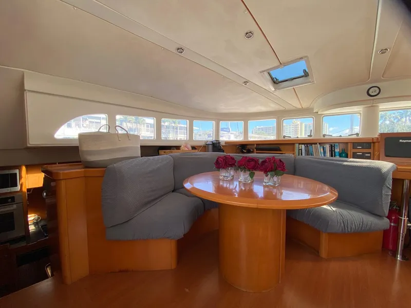 Slide: The Image of Lagoon 570 2006 - 6