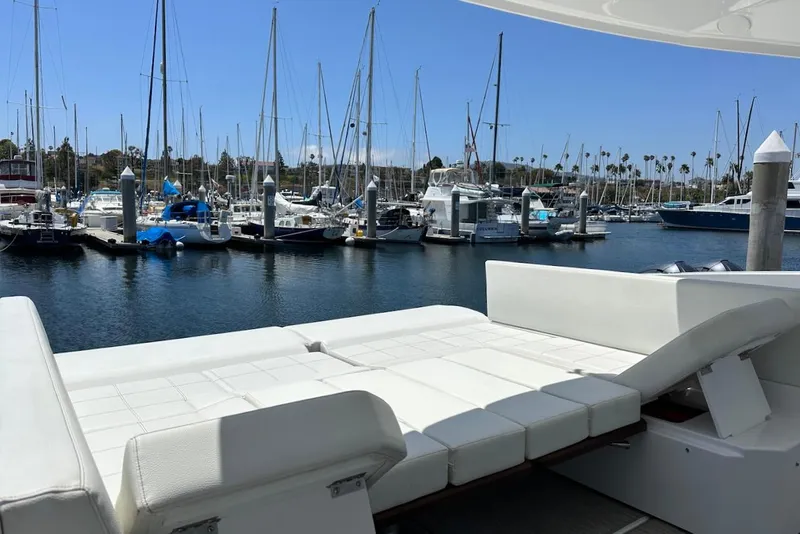 Slide: The Image of Cruisers Yachts 39 Express Coupe 2021 - 21
