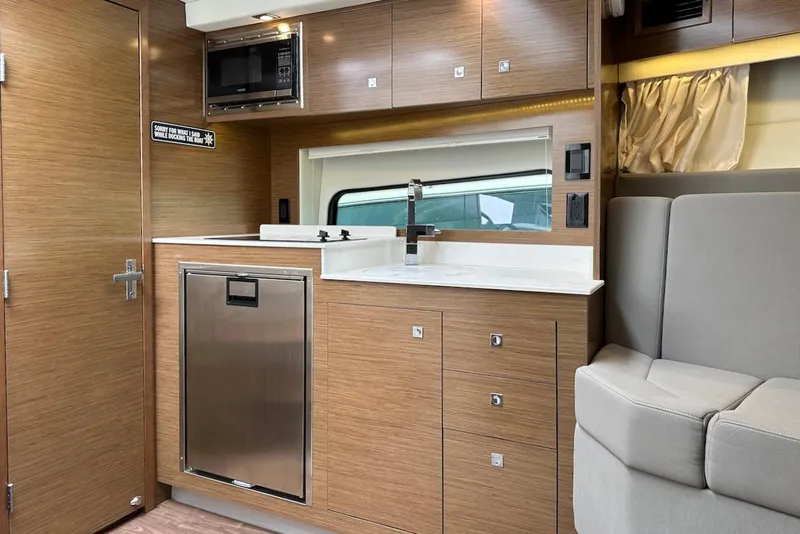 Slide: The Image of Cruisers Yachts 39 Express Coupe 2021 - 44