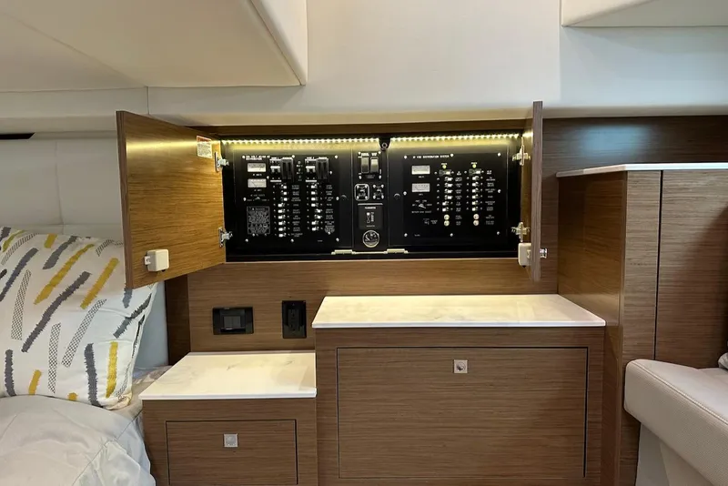 Slide: The Image of Cruisers Yachts 39 Express Coupe 2021 - 51