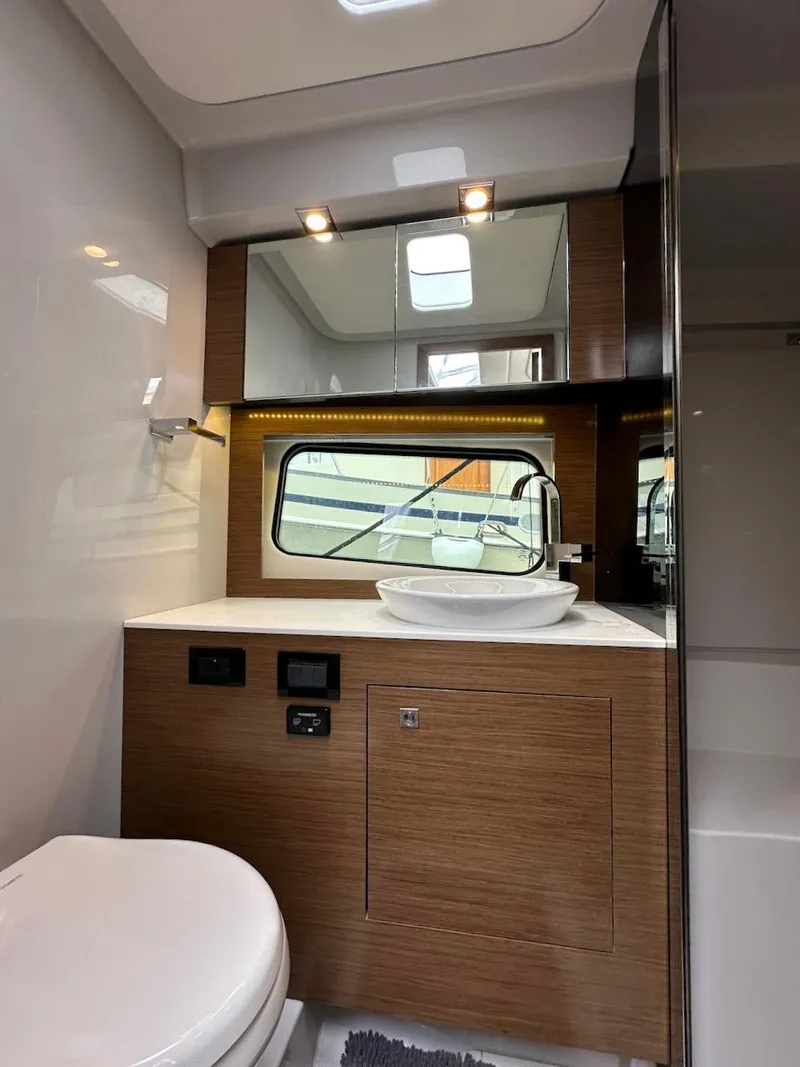 Slide: The Image of Cruisers Yachts 39 Express Coupe 2021 - 55