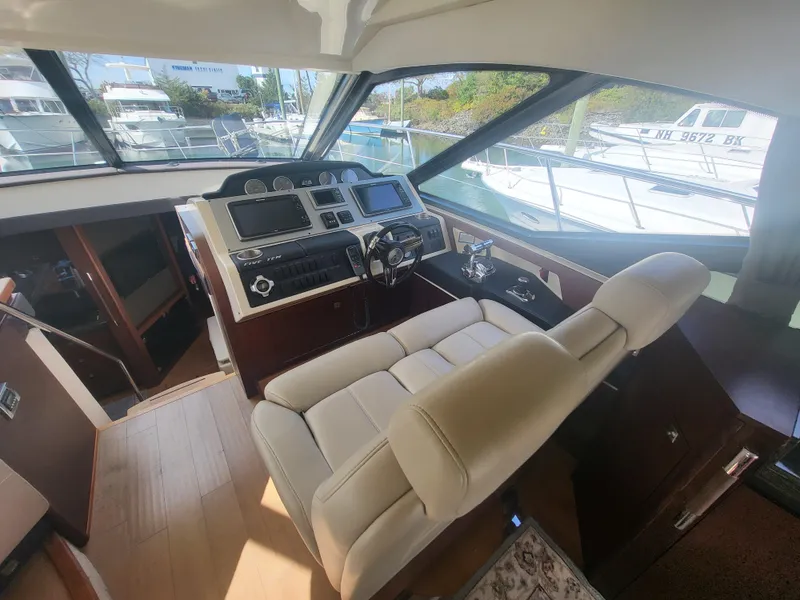 Slide: The Image of Sea Ray Sundancer 510 2013 - 100