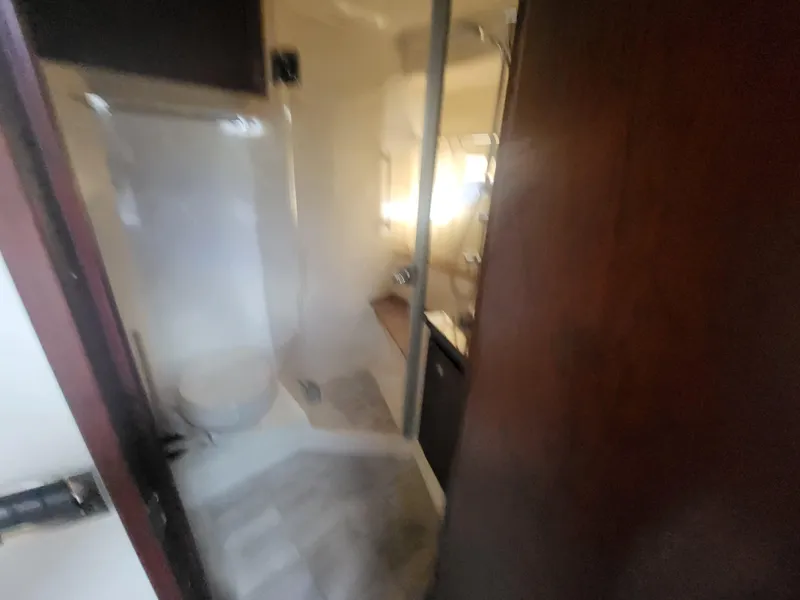 Slide: The Image of Sea Ray Sundancer 510 2013 - 57