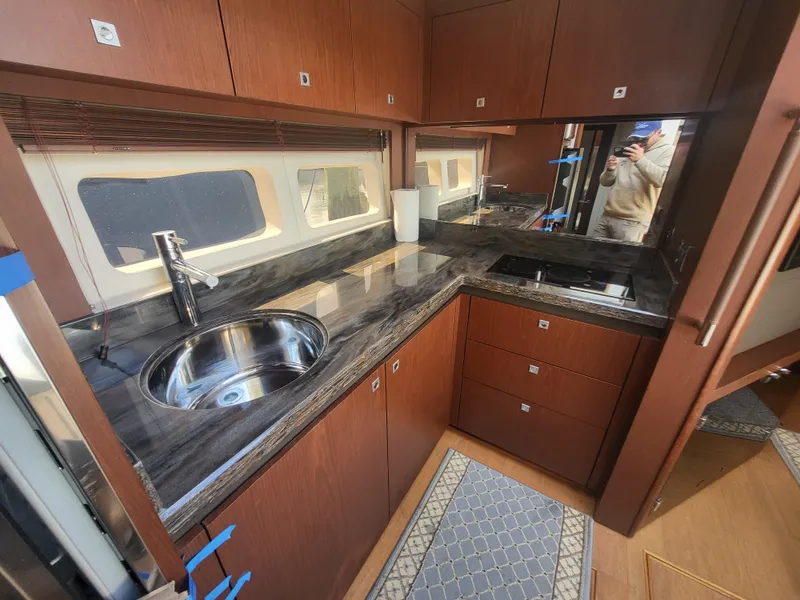 Slide: The Image of Sea Ray Sundancer 510 2013 - 69