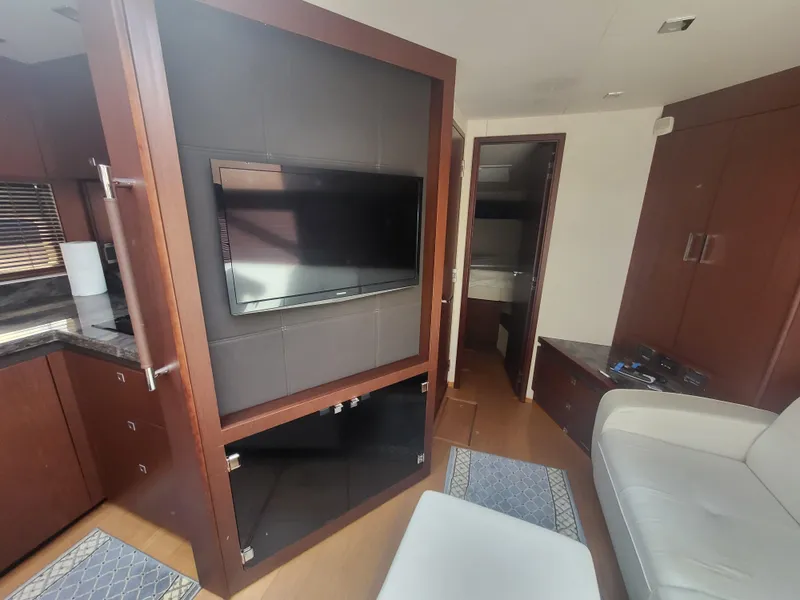 Slide: The Image of Sea Ray Sundancer 510 2013 - 71