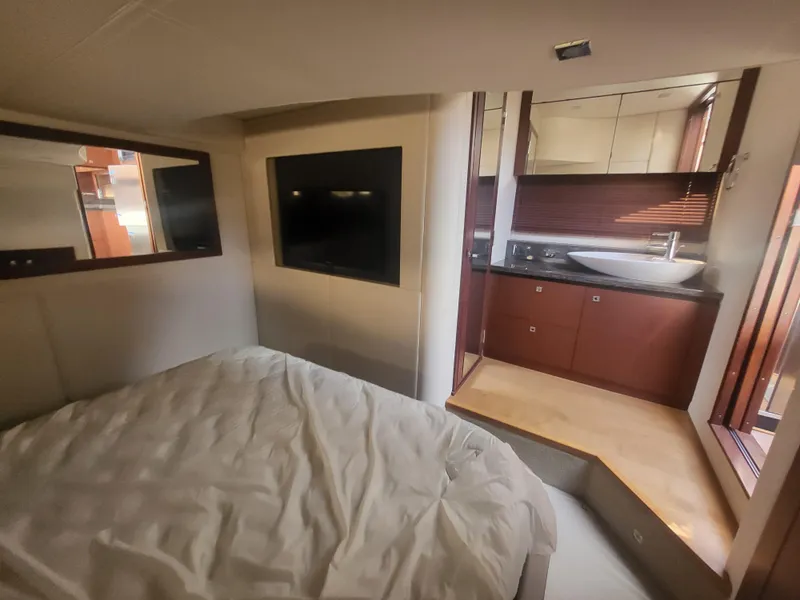 Slide: The Image of Sea Ray Sundancer 510 2013 - 81