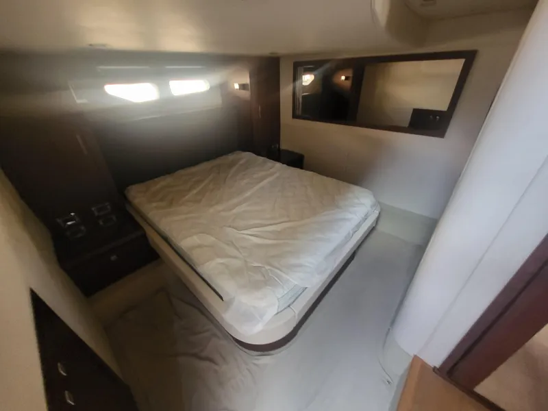 Slide: The Image of Sea Ray Sundancer 510 2013 - 83