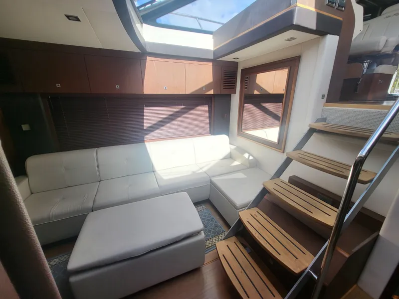 Slide: The Image of Sea Ray Sundancer 510 2013 - 93