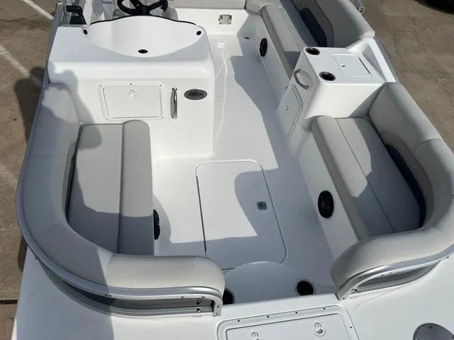 Slide: The Image of Hurricane Fun Deck 198 2025 - 17