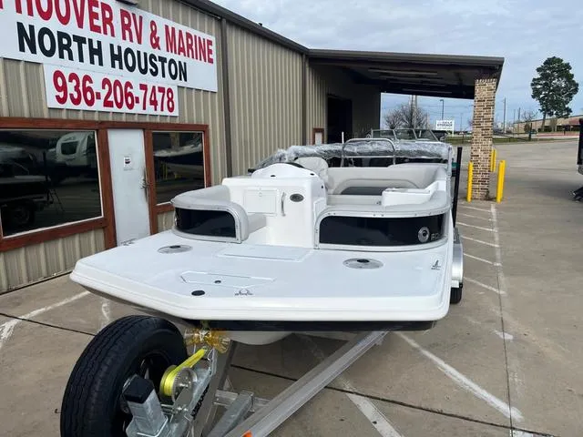 Slide: The Image of Hurricane Fun Deck 198 2025 - 2