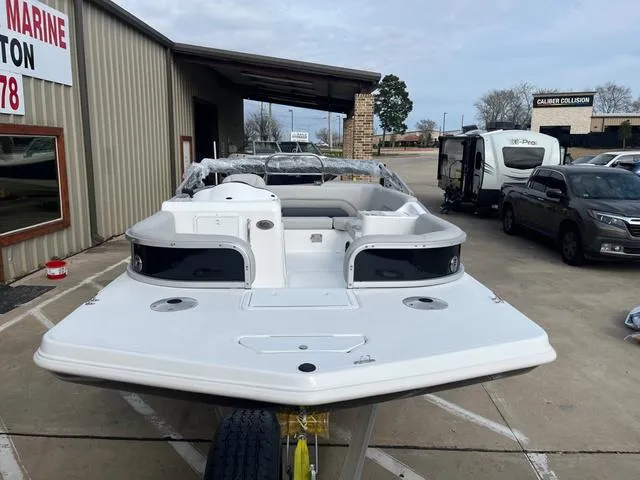 Slide: The Image of Hurricane Fun Deck 198 2025 - 3