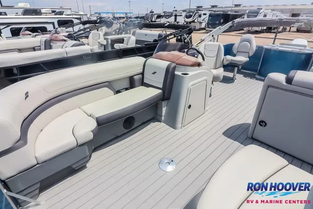 Slide: The Image of Starcraft EX 20 FD 2025 - 8