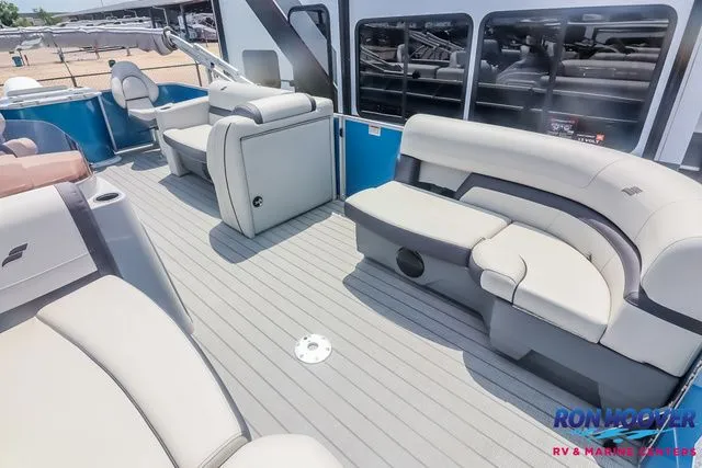 Slide: The Image of Starcraft EX 20 FD 2025 - 9