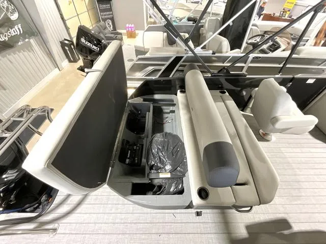 Slide: The Image of Starcraft EXS 1 Q DH 2025 - 16