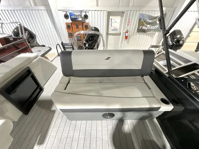 Slide: The Image of Starcraft EXS 1 Q DH 2025 - 9