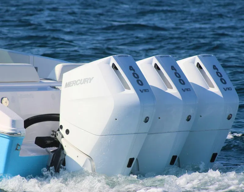 Slide: The Image of Triple Mercury 400 V10 engines on 2025 Fountain 38 SCX boat in ocean. - 5