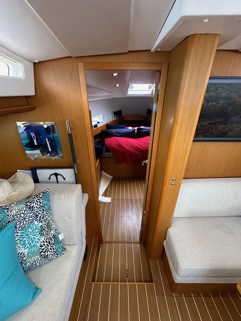 Slide: The Image of Jeanneau 41DS 2015 - 72