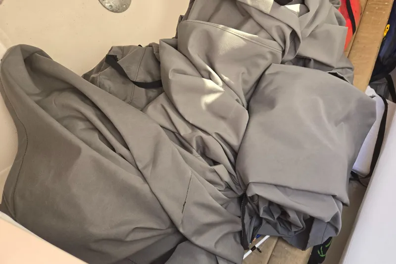 Slide: The Image of Gray fabric in a boat sink, Cobia 316 Sport Cabin, 2008 model. - 31