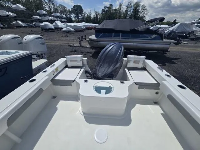 Slide: The Image of Parker 2120 SC 2025 - 5