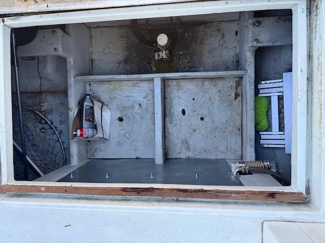 Slide: The Image of Prowler Cooper 1989 - 56