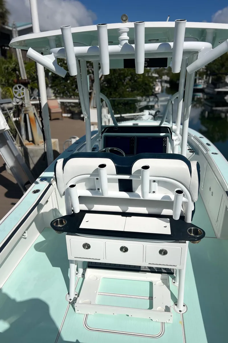 Slide: The Image of Crevalle 26 Bay 2018 - 9