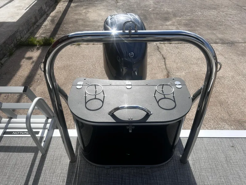 Slide: The Image of Avalon Venture Quad Lounge - 21' 2025 - 27