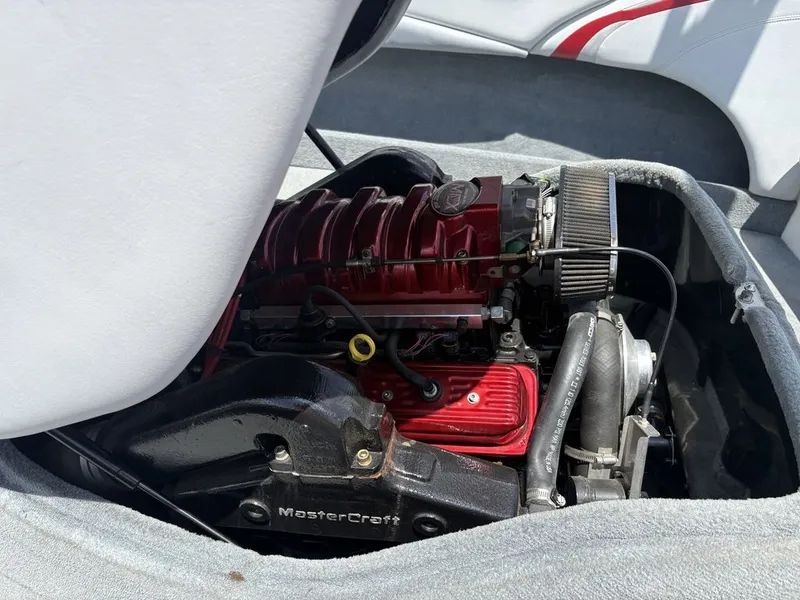 Slide: The Image of MasterCraft X9 2003 - 9