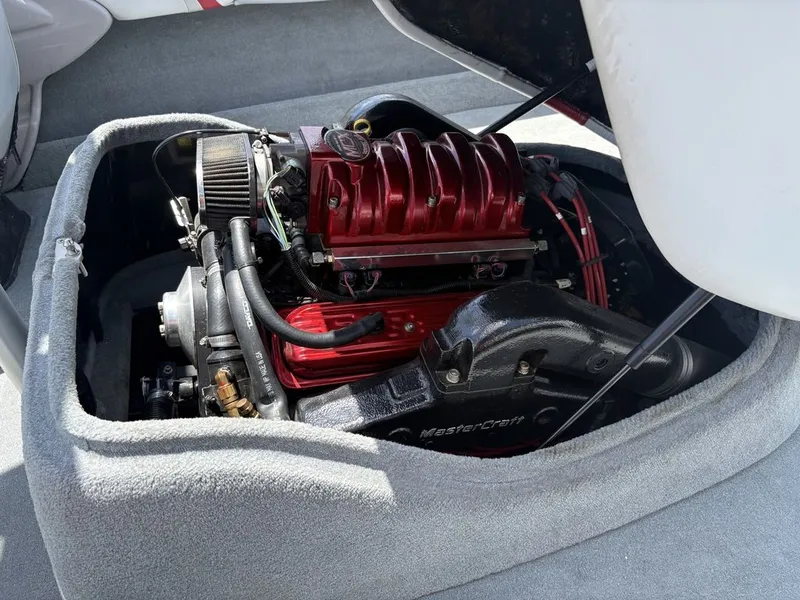 Slide: The Image of MasterCraft X9 2003 - 8